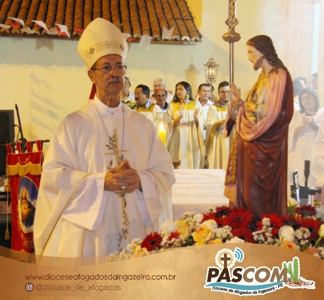Dom Egidio encerra festividades do Sagrado Coração de Jesus, em Tuparetama